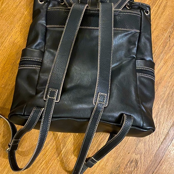 Clarks back pack - Picture 3 of 4